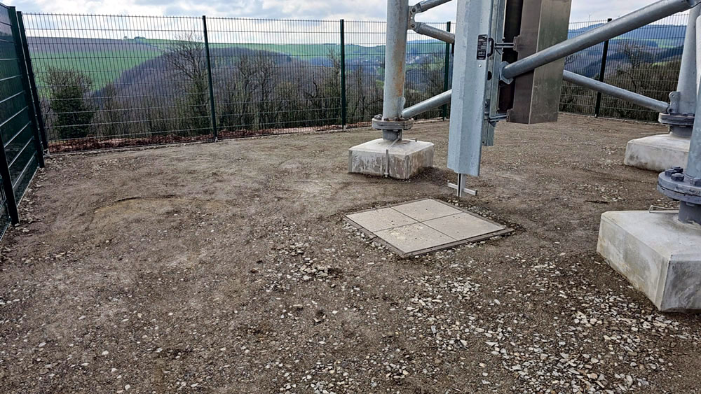 placeholder image sq